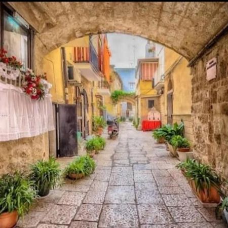 L'Incanto Del Borgo Antico- Locazione Turistica Bari Exterior foto