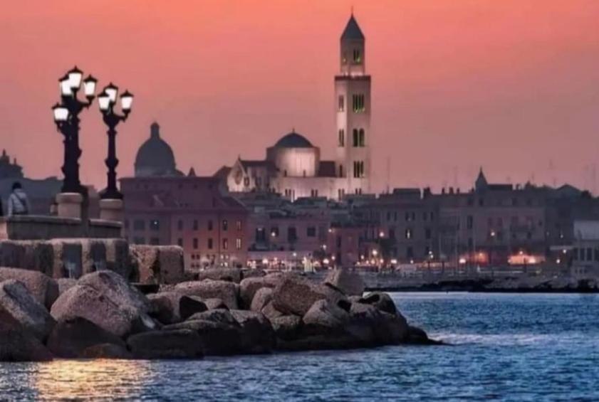L'Incanto Del Borgo Antico- Locazione Turistica Bari Exterior foto